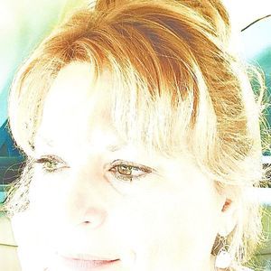 Meet your Posher, Sharon